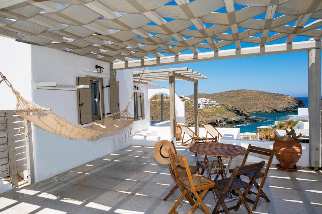 Miramare Suites Mykonos Merchia Beach Exteriör bild