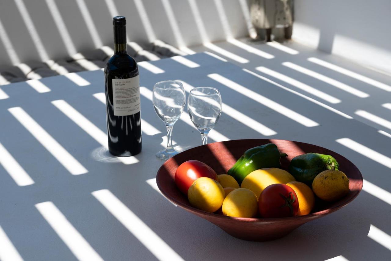 Miramare Suites Mykonos Merchia Beach Exteriör bild