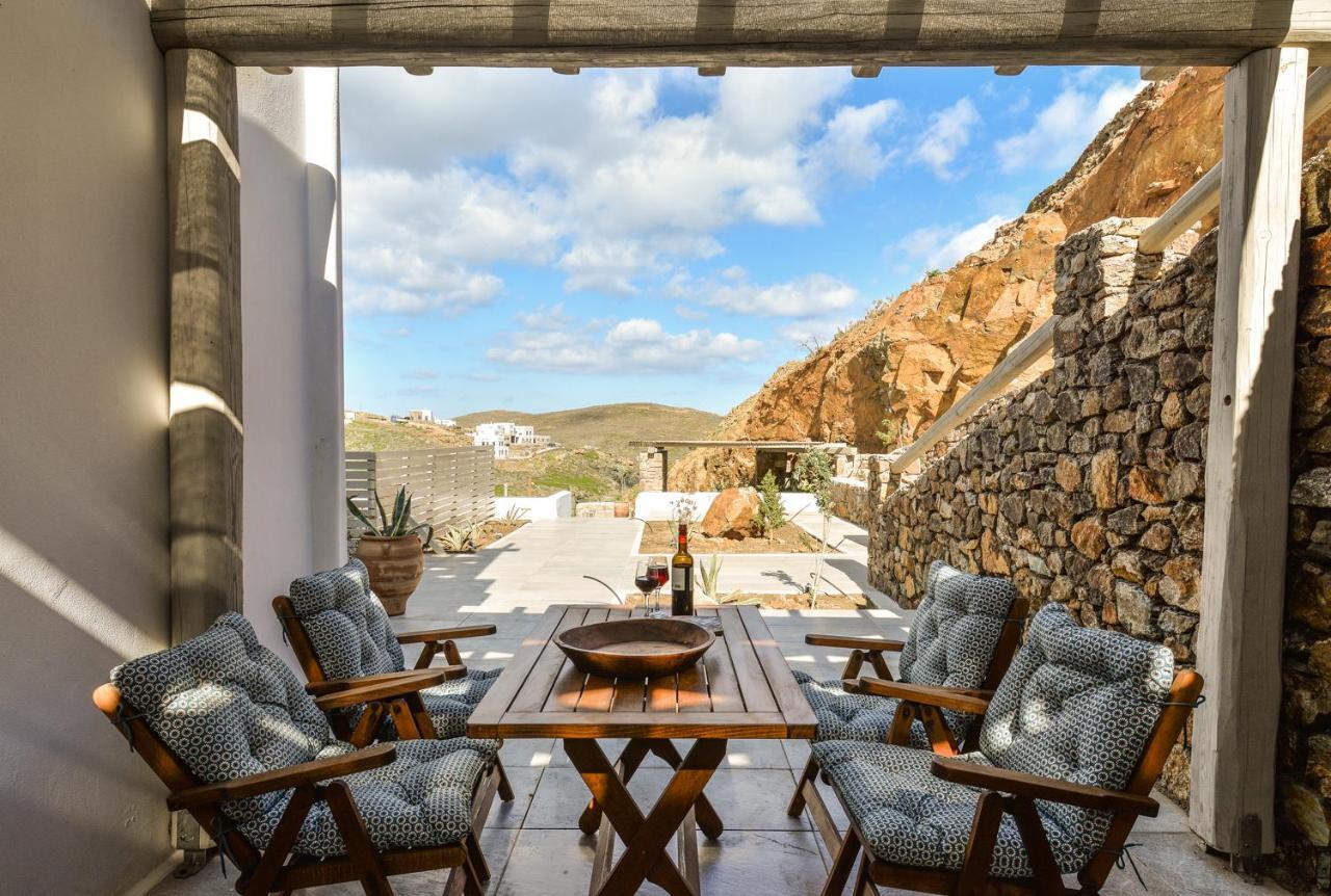 Miramare Suites Mykonos Merchia Beach Exteriör bild